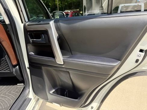 Used 2023 Toyota 4Runner Limited AWD/4WD image 75