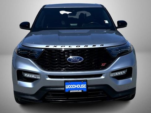 Used 2022 Ford Explorer ST w/ Equipment Group 401A AWD/4WD image 2