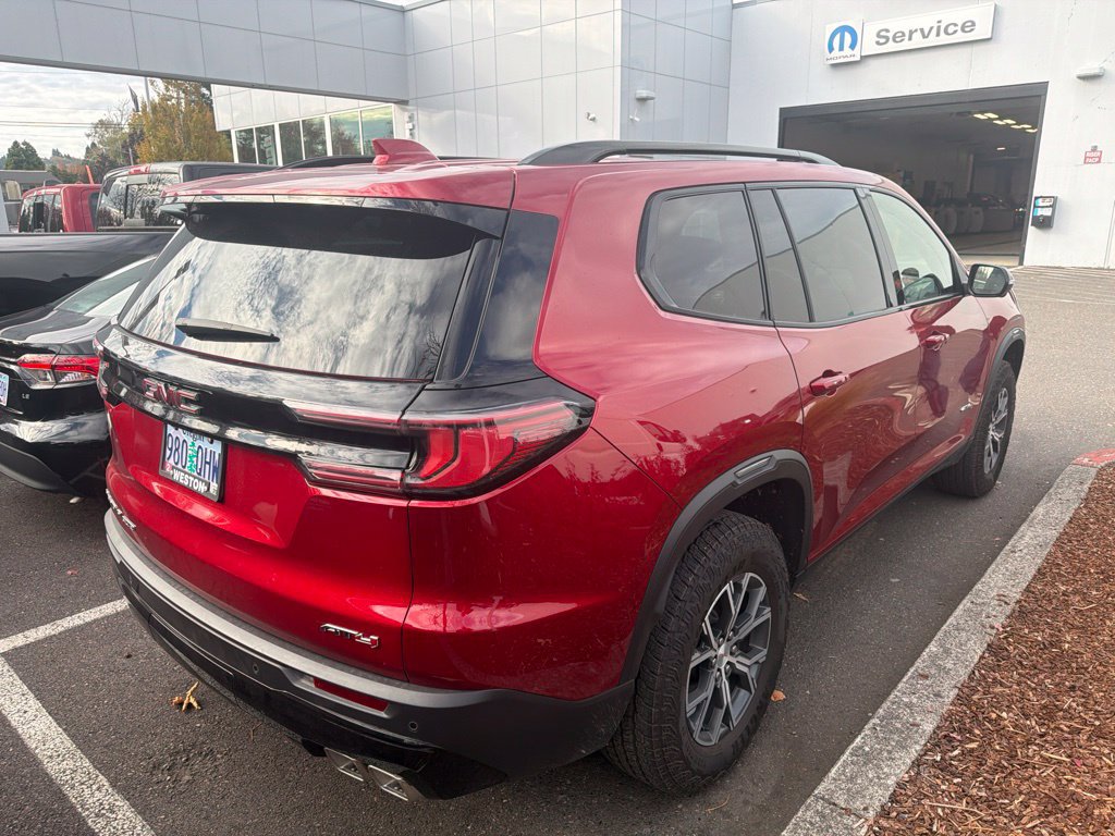 Used 2025 GMC Acadia AT4 AWD/4WD image 5