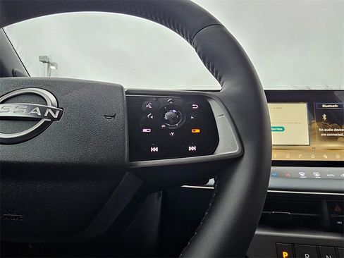 New 2026 Nissan Leaf SV+ w/ Floor Mat Package (SV+) image 18