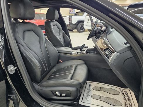 Used 2018 BMW 530e RWD image 21
