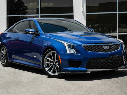 Used 2019 Cadillac ATS V w/ Luxury Package RWD image 7