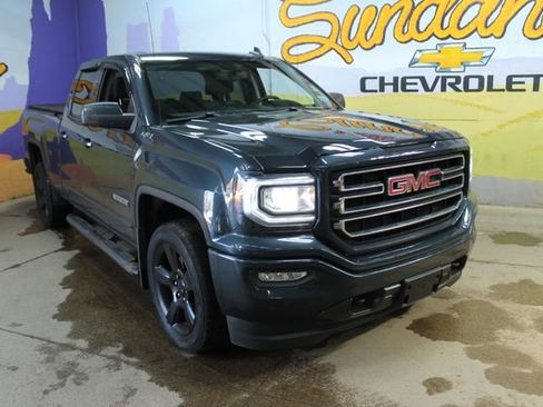 Used 2017 GMC Sierra 1500 Base w/ Elevation Edition image 4