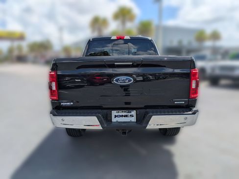Used 2022 Ford F150 XLT w/ Equipment Group 302A High AWD/4WD image 7