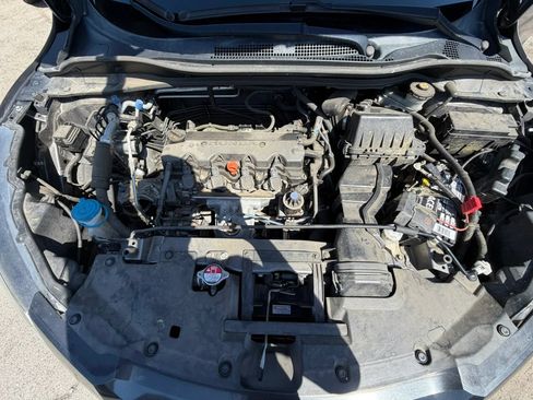 Used 2016 Honda HR-V EX image 32