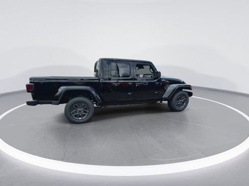 New 2025 Jeep Gladiator Sport image 9