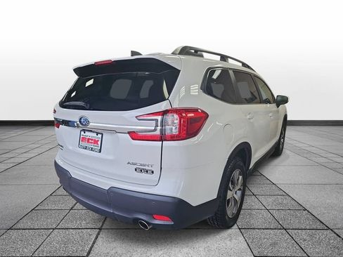 Used 2025 Subaru Ascent Premium AWD/4WD image 5