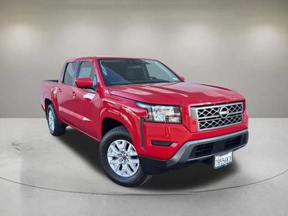 Used 2022 Nissan Frontier SV w/ Technology Package