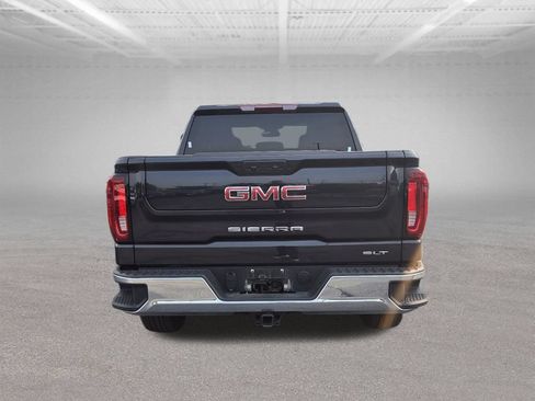 Used 2025 GMC Sierra 1500 SLT AWD/4WD image 6