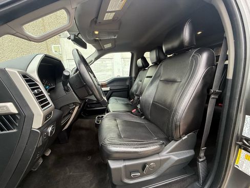 Used 2015 Ford F150 Lariat w/ Equipment Group 501A Mid AWD/4WD image 8