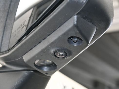 Used 2024 Chevrolet Silverado 1500 High Country AWD/4WD image 50