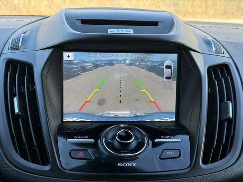 Used 2017 Ford Escape Titanium image 35