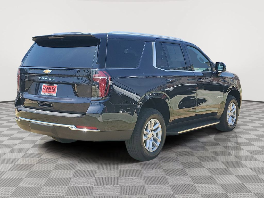 Used 2026 Chevrolet Tahoe LS RWD image 4