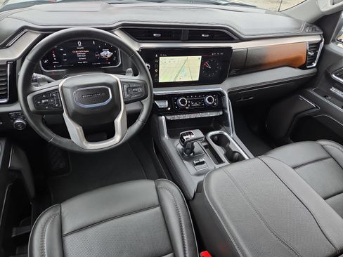 Used 2026 GMC Sierra 1500 Denali AWD/4WD image 6