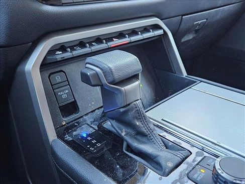 Used 2024 Toyota Sequoia Limited image 11