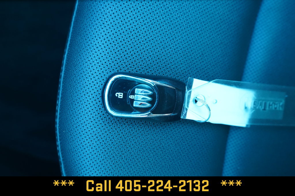 Used 2024 Buick Encore GX Sport Touring FWD image 36