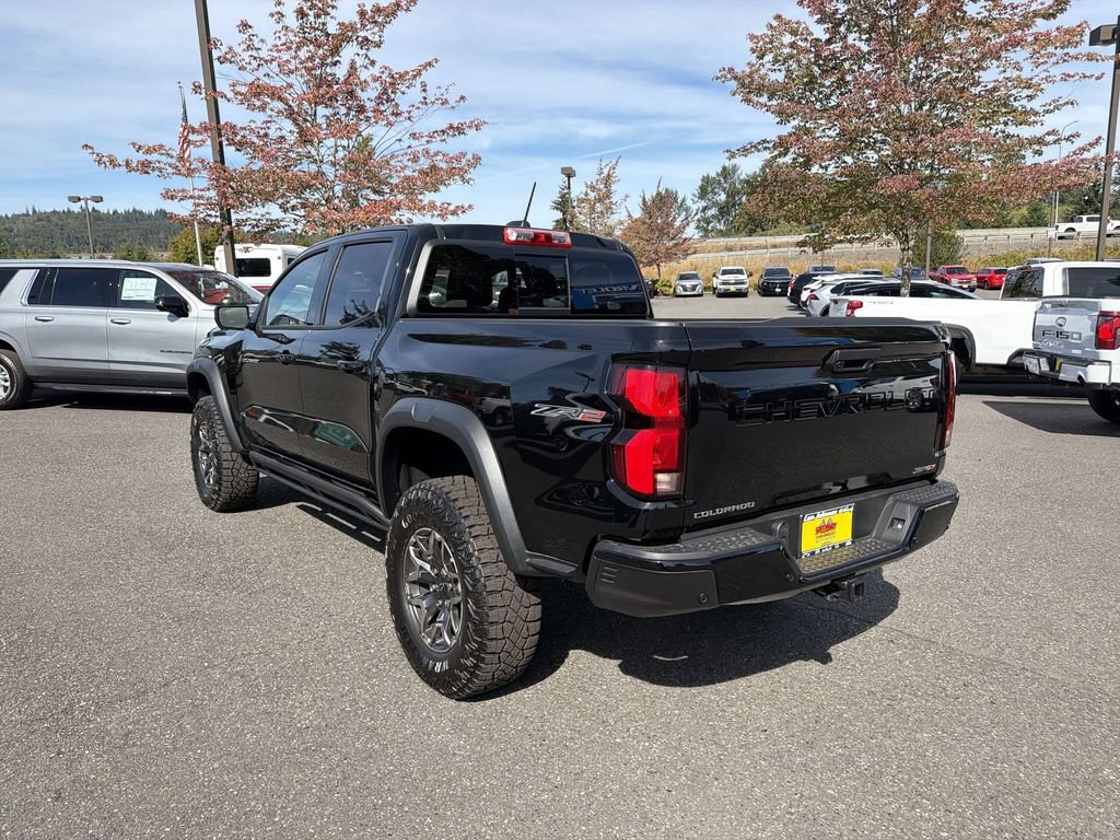 New 2026 Chevrolet Colorado ZR2 w/ Technology Package AWD/4WD image 7