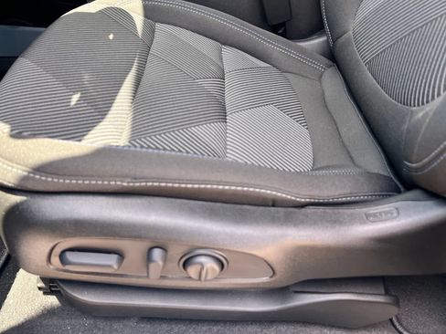New 2027 Chevrolet Bolt LT w/ Comfort Package FWD image 23