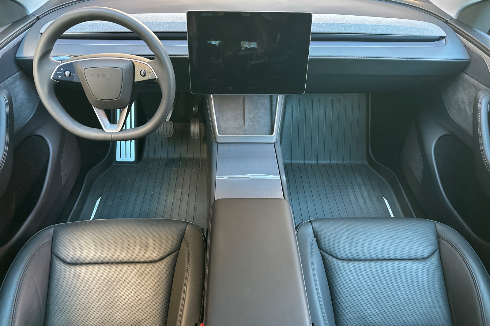 Used 2026 Tesla Model Y Long Range AWD/4WD image 17
