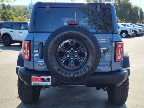 Certified 2025 Ford Bronco Badlands AWD/4WD image 4