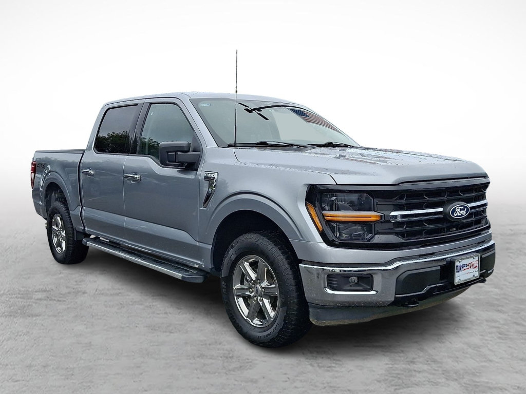 Used 2025 Ford F150 XLT w/ Equipment Group 301A Standard AWD/4WD image 7