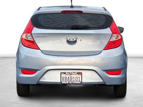 Used 2012 Hyundai Accent GS image 5