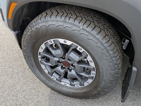 New 2026 Nissan Frontier Pro-X image 9