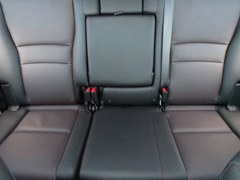 Used 2026 Honda Ridgeline Black Edition image 13