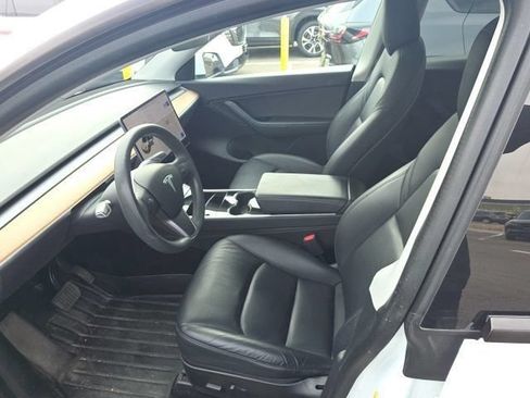 Used 2020 Tesla Model Y Long Range AWD/4WD image 5
