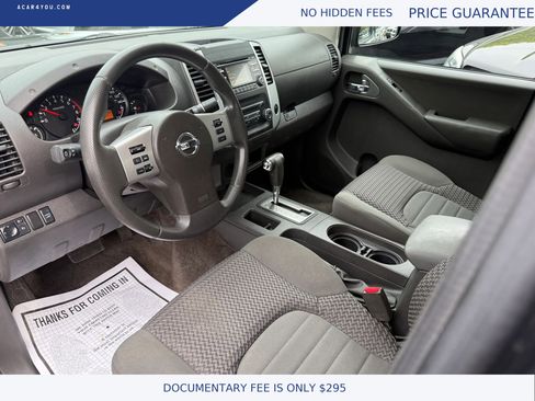 Used 2014 Nissan Frontier SV RWD image 13