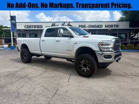 Used 2022 RAM 2500 Laramie AWD/4WD image 1