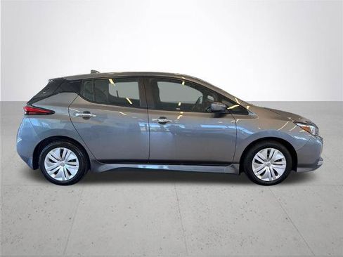 Certified 2023 Nissan Leaf S FWD image 9
