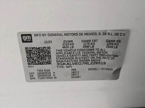 Used 2024 GMC Terrain SLT image 18