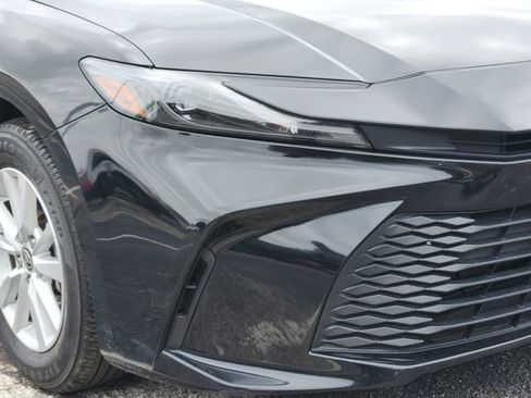 Certified 2025 Toyota Camry LE FWD image 7