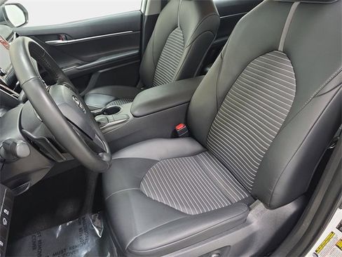 Certified 2023 Toyota Camry SE image 12