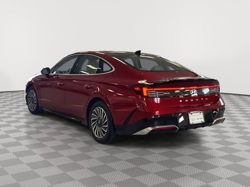 New 2025 Hyundai Sonata Limited image 7