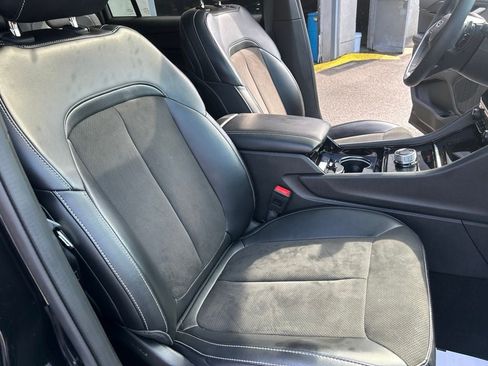 Used 2023 Jeep Grand Cherokee L Laredo AWD/4WD image 30