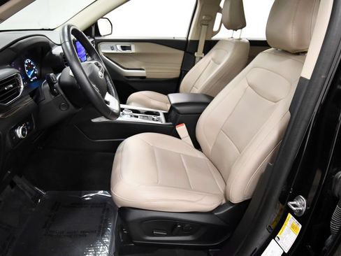 Used 2023 Ford Explorer Limited w/ Class IV Trailer Tow Package AWD/4WD image 14
