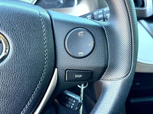 Used 2015 Toyota RAV4 LE image 12