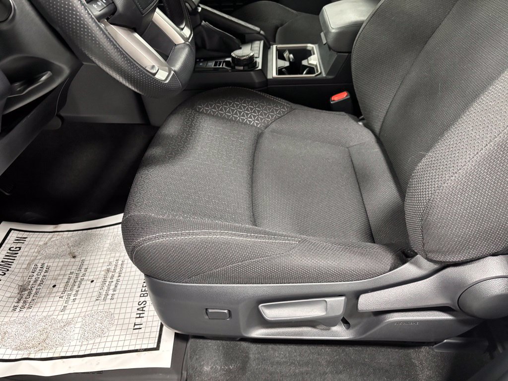 Used 2026 Toyota 4Runner SR5 AWD/4WD image 13