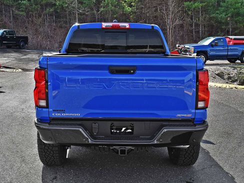 New 2026 Chevrolet Colorado ZR2 w/ Technology Package AWD/4WD image 7