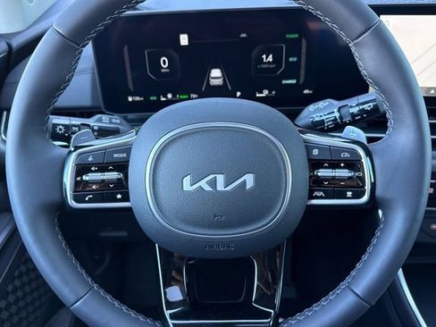 New 2026 Kia Carnival SX Prestige FWD image 29