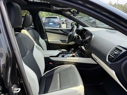 Used 2024 Lexus NX 350 AWD image 15