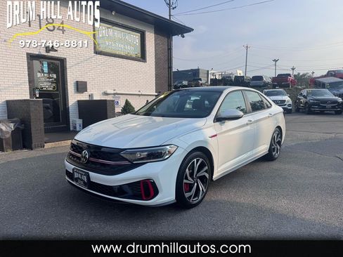 Used 2024 Volkswagen Jetta GLI Autobahn FWD image 1