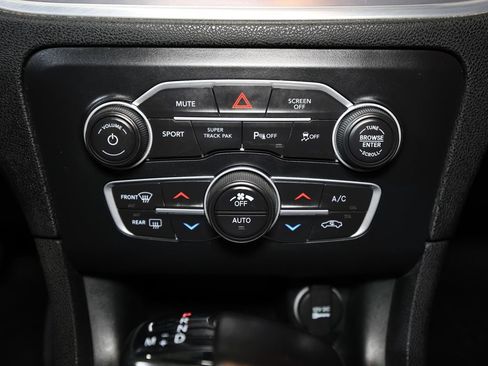Used 2022 Dodge Charger GT RWD image 19