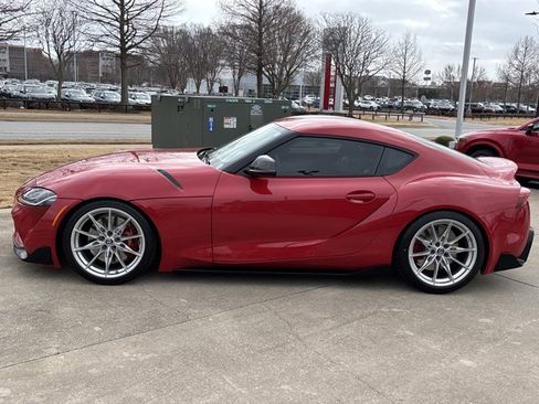 Used 2025 Toyota Supra image 9