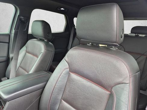 Used 2019 Chevrolet Blazer RS w/ Sun and Wheels Package FWD image 15