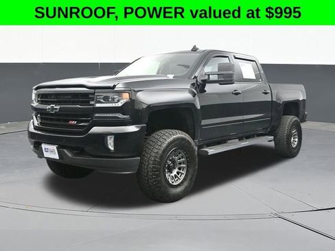 Used 2017 Chevrolet Silverado 1500 LTZ Z71 w/ LTZ Plus Package AWD/4WD image 7