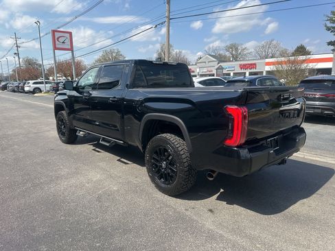 Used 2025 Toyota Tundra Limited image 7