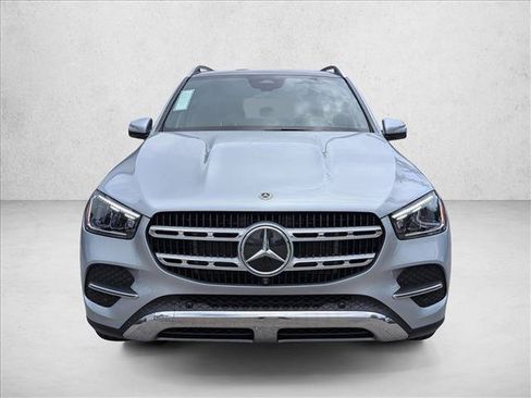 Used 2025 Mercedes-Benz GLE 350 4MATIC image 2